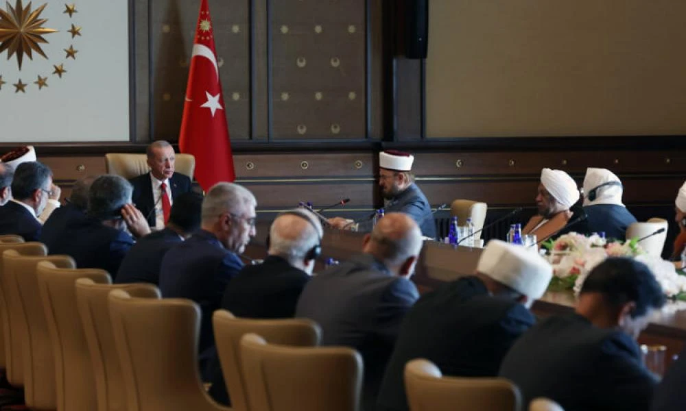 Θα χυθεί αίμα αθώων ξανά! Δεξί χέρι του Ερντογάν καλεί τους απανταχού μουσουλμάνους σε ξεσηκωμό